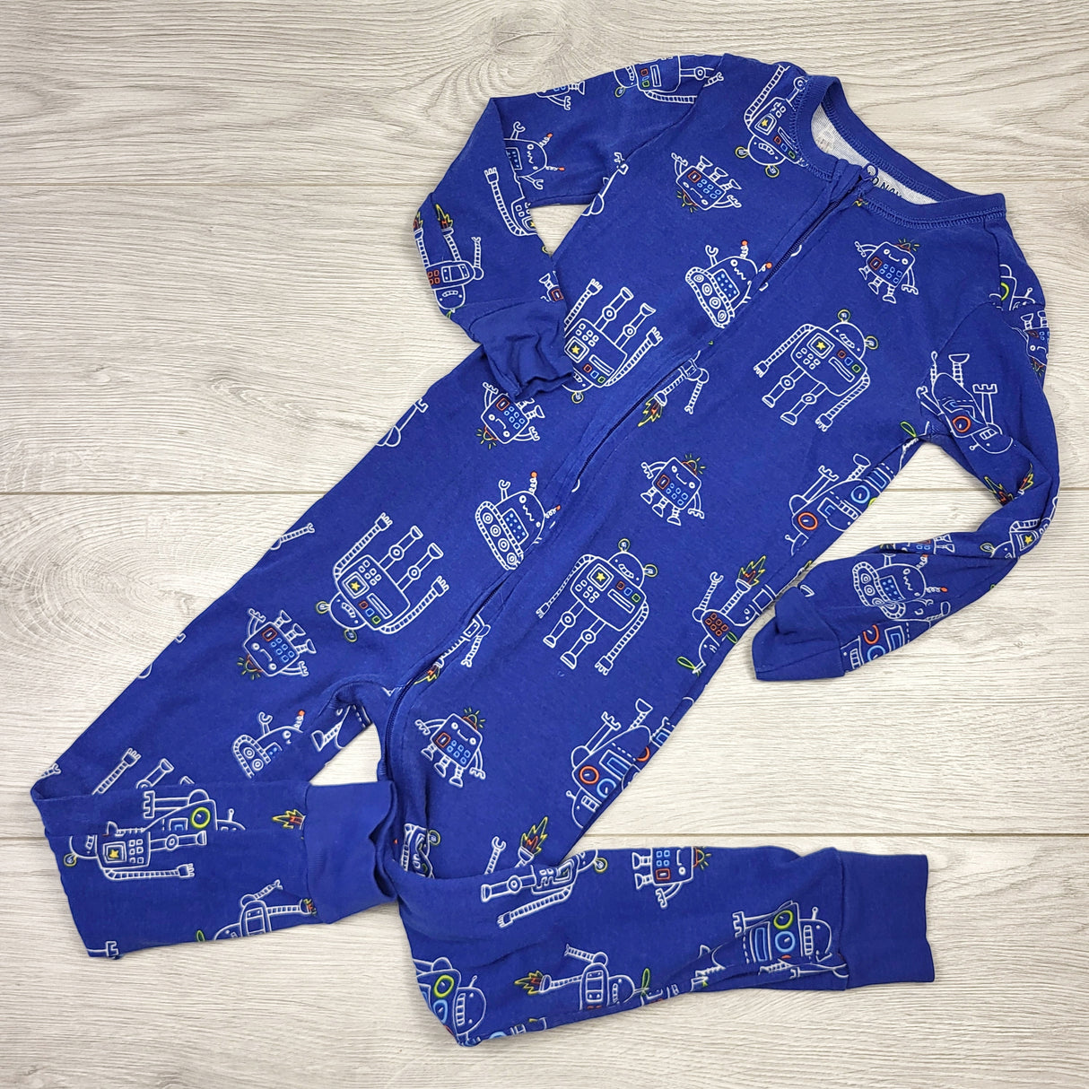 TDVS1 - Old Navy blue zippered cotton sleeper with robots. Size 4T