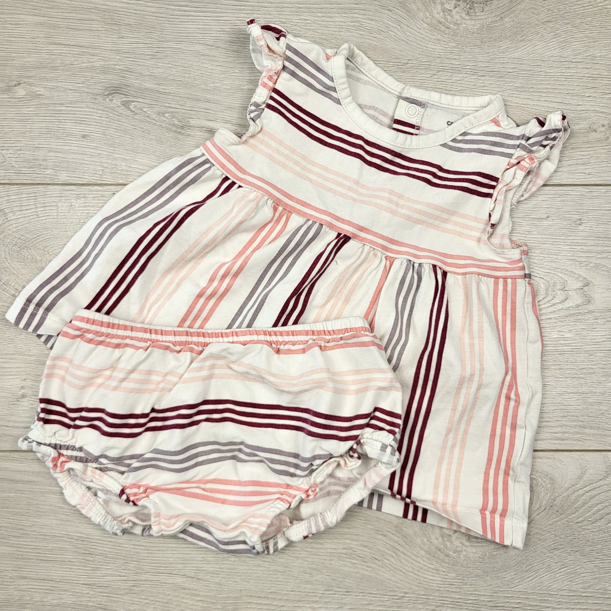 DFON1 - Carters white striped cotton dress with diaper cover. Size 18 months