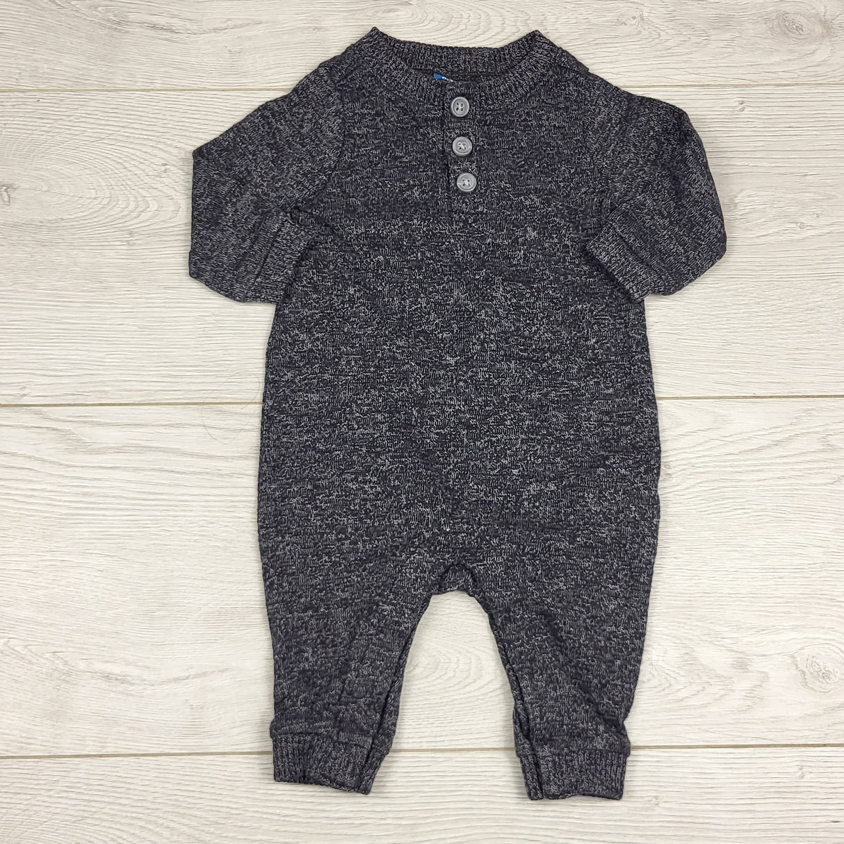 KARE22 - Old Navy dark grey knit romper. Size 0-3 months