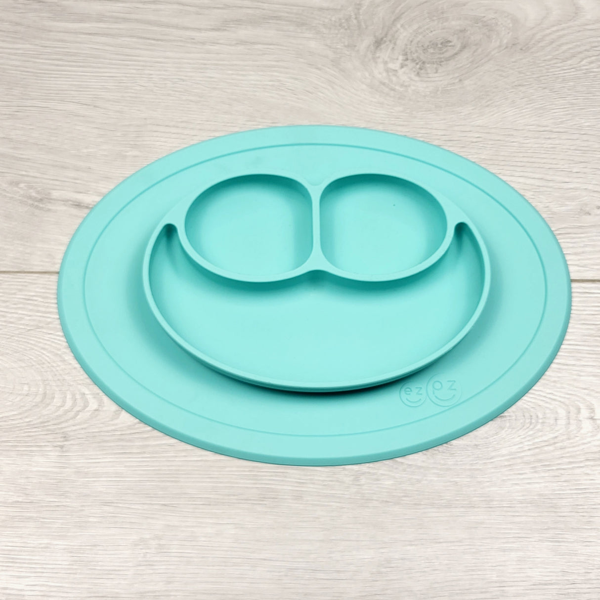 MSND2 - EZPZ turquoise silicone mini happy mat