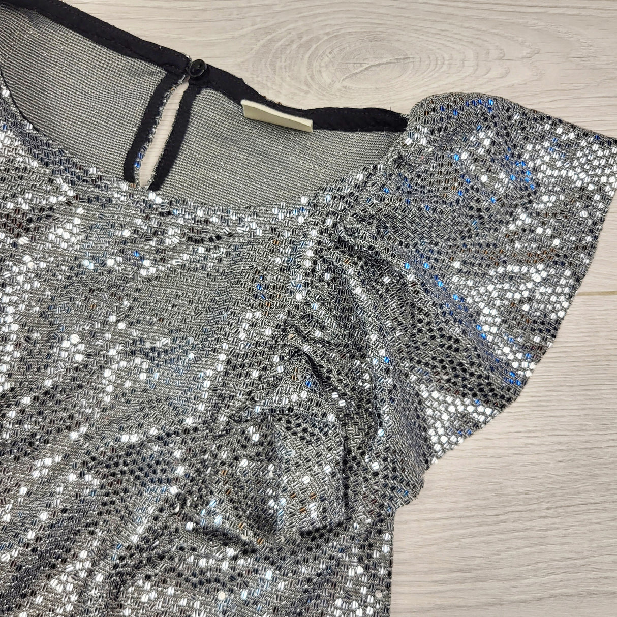 CKLB1 -Zara Kids Silver Sequined A-Line Dress. Size 7