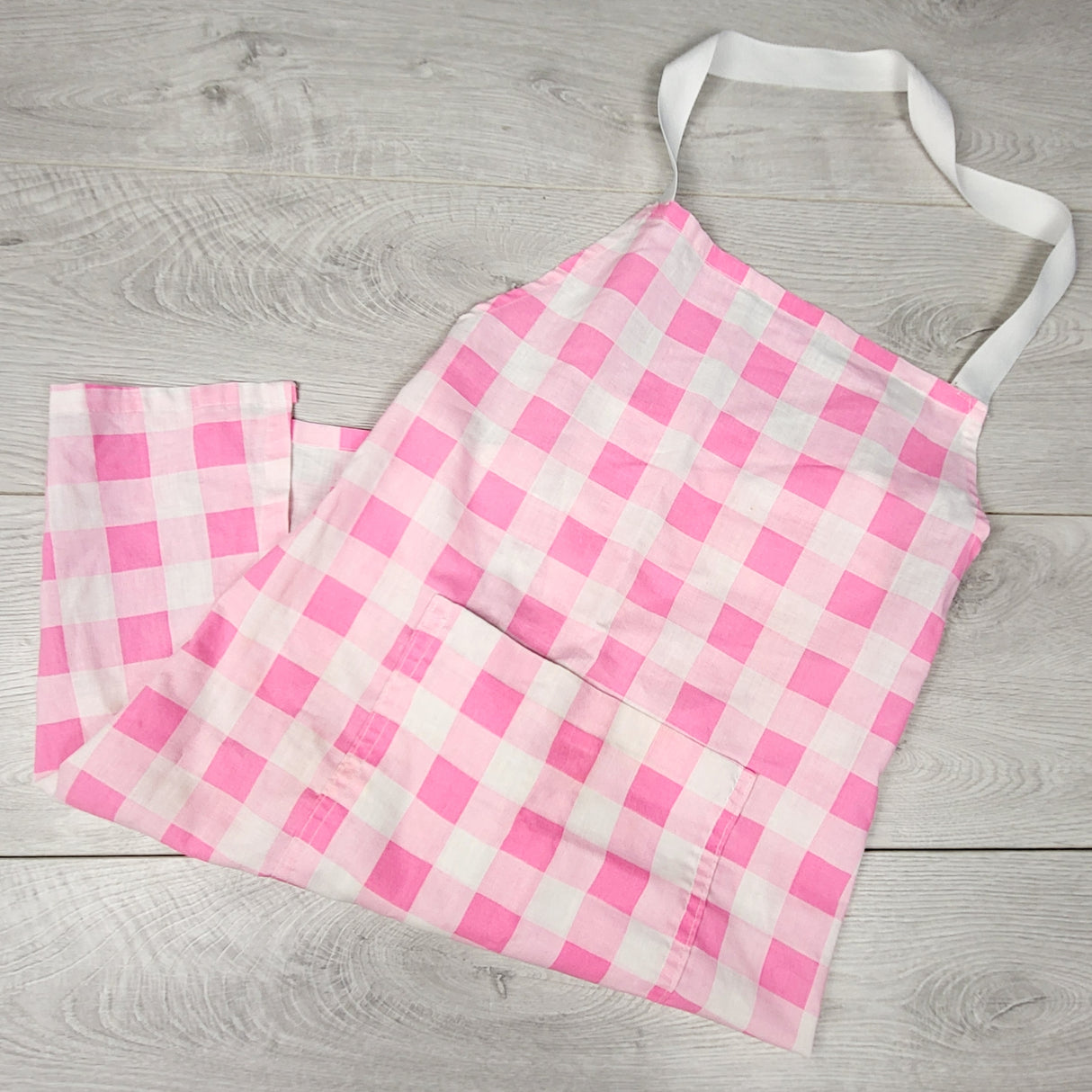 RZA2 - Pink checked apron