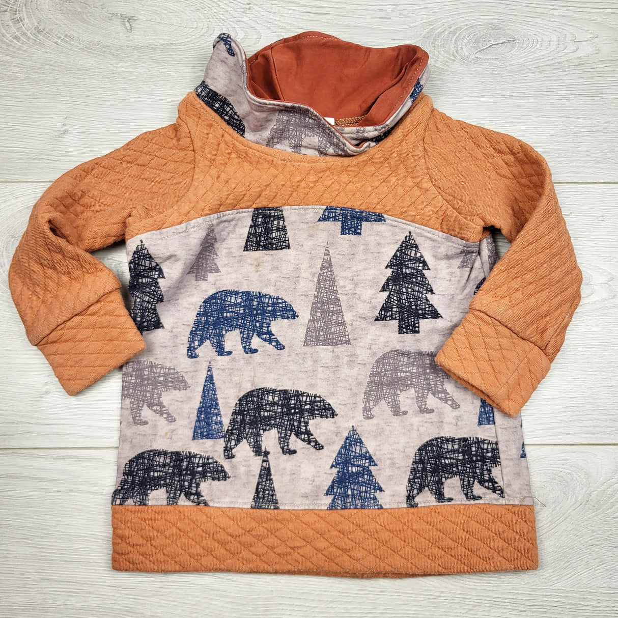 DMKY2 - Brat's Britches handmade pullover top with bears and trees. Size 12-18 months