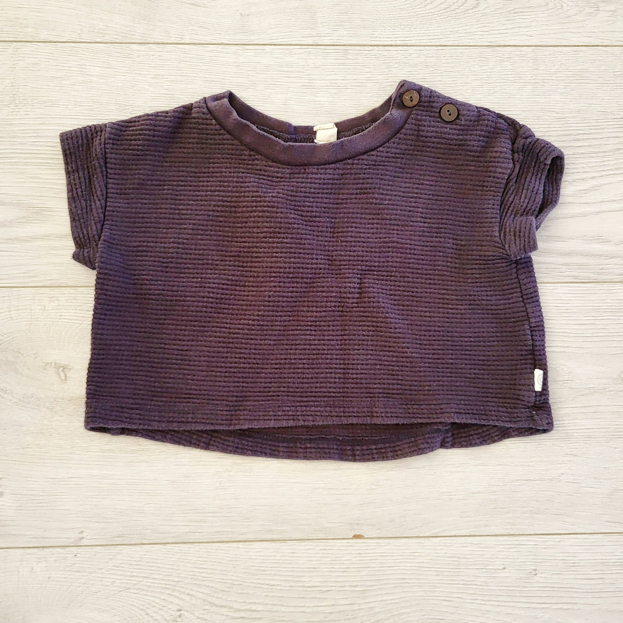 HCRW1 - Nui waffle knit cropped top. Size 2T