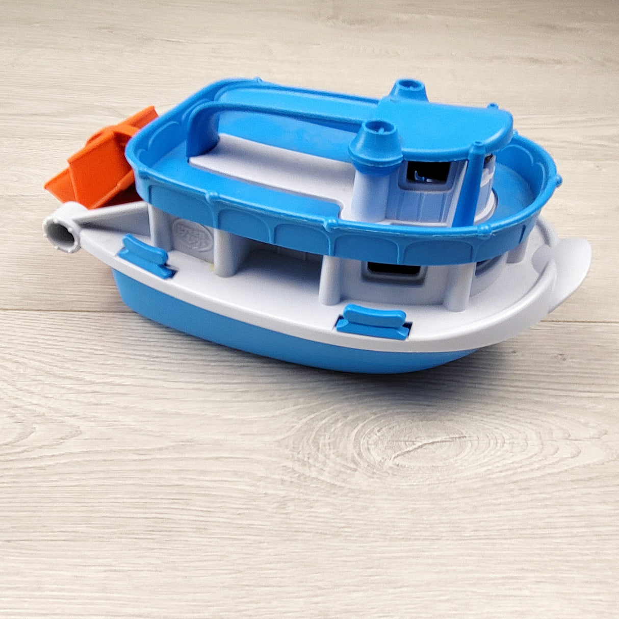 JLMB1 - Green Toys Paddle Boat