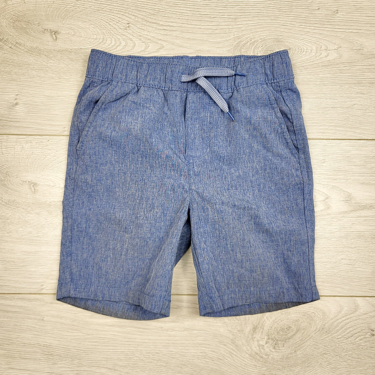 JLMB2 - Old Navy blue hybrid shorts. Size 3T