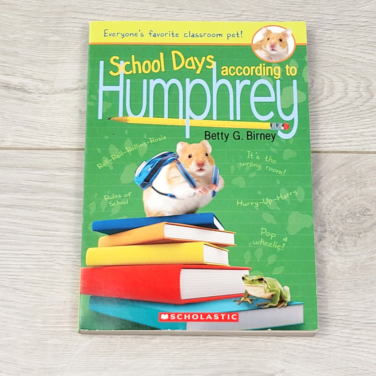 SPLT1 - School Days According to Humphrey. Soft cover chapter book