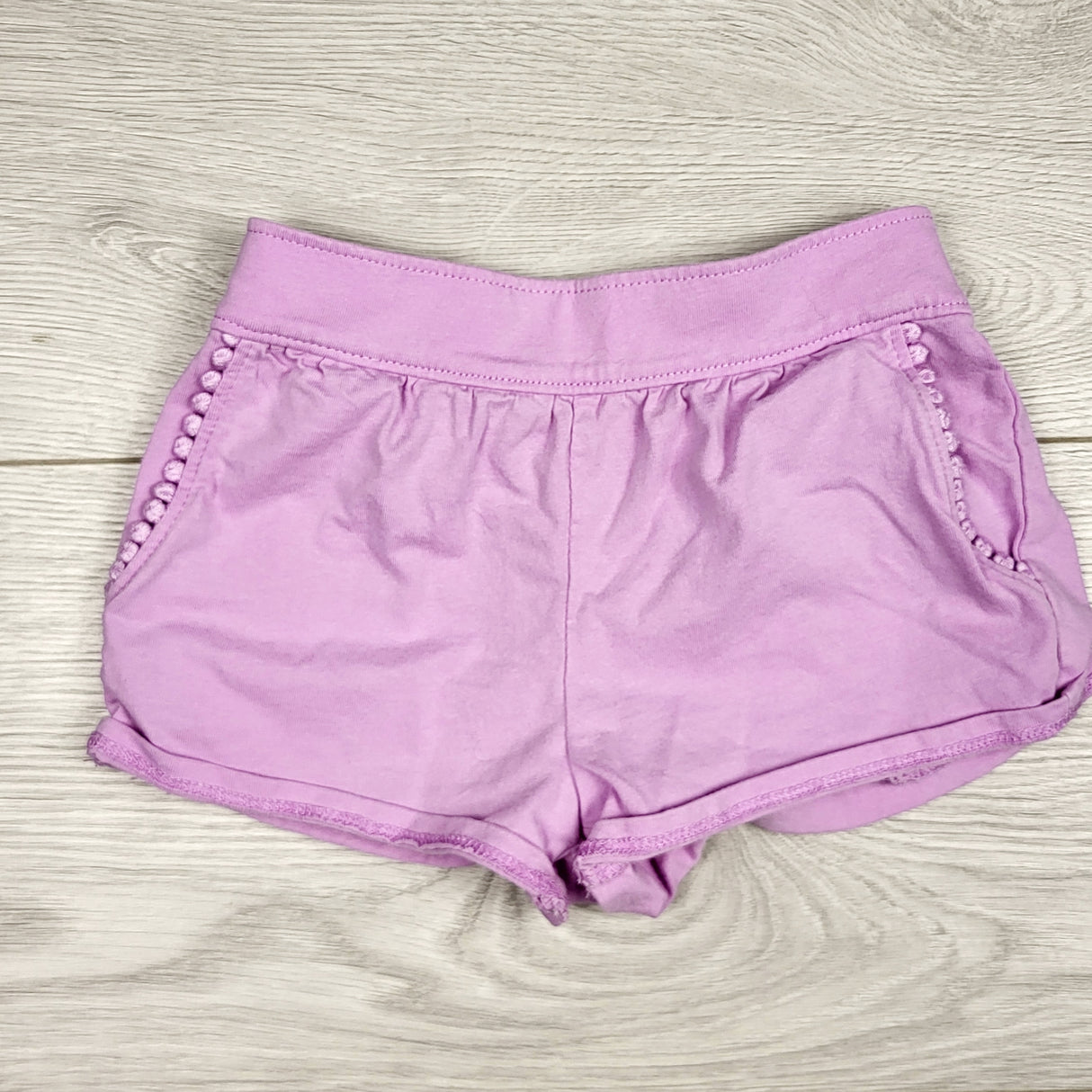 HBRK1 - Oshkosh purple cotton shorts. Size 2T