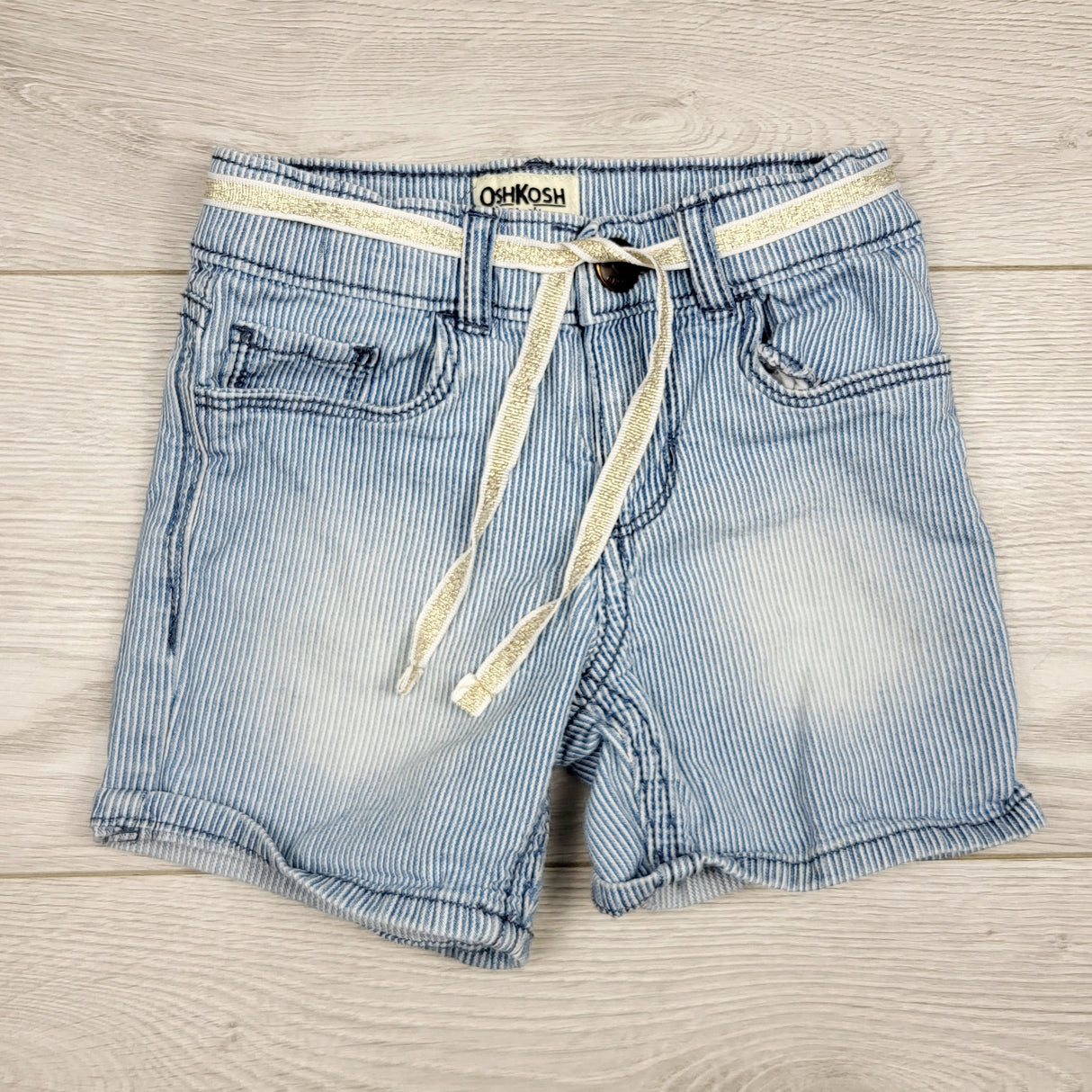 HBRK1 - Oshkoh distressed pin striped denim shorts. Size 2T