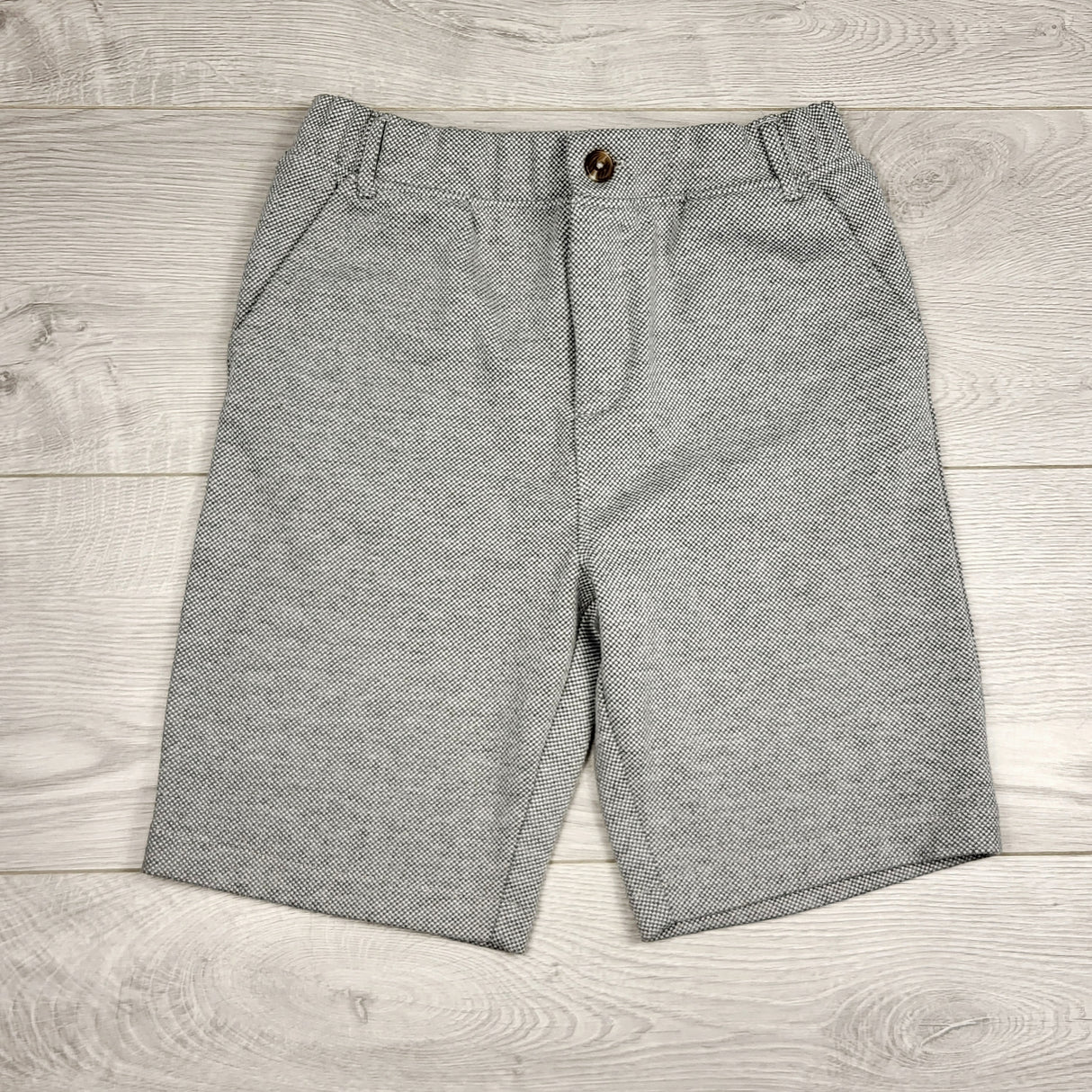 HBRK1 - Grey knit shorts. Size 8