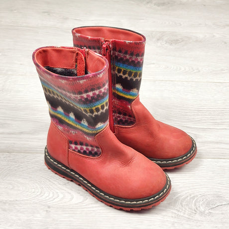 LUGE1 - Khos AZ red leather side zipper boots. Size 7