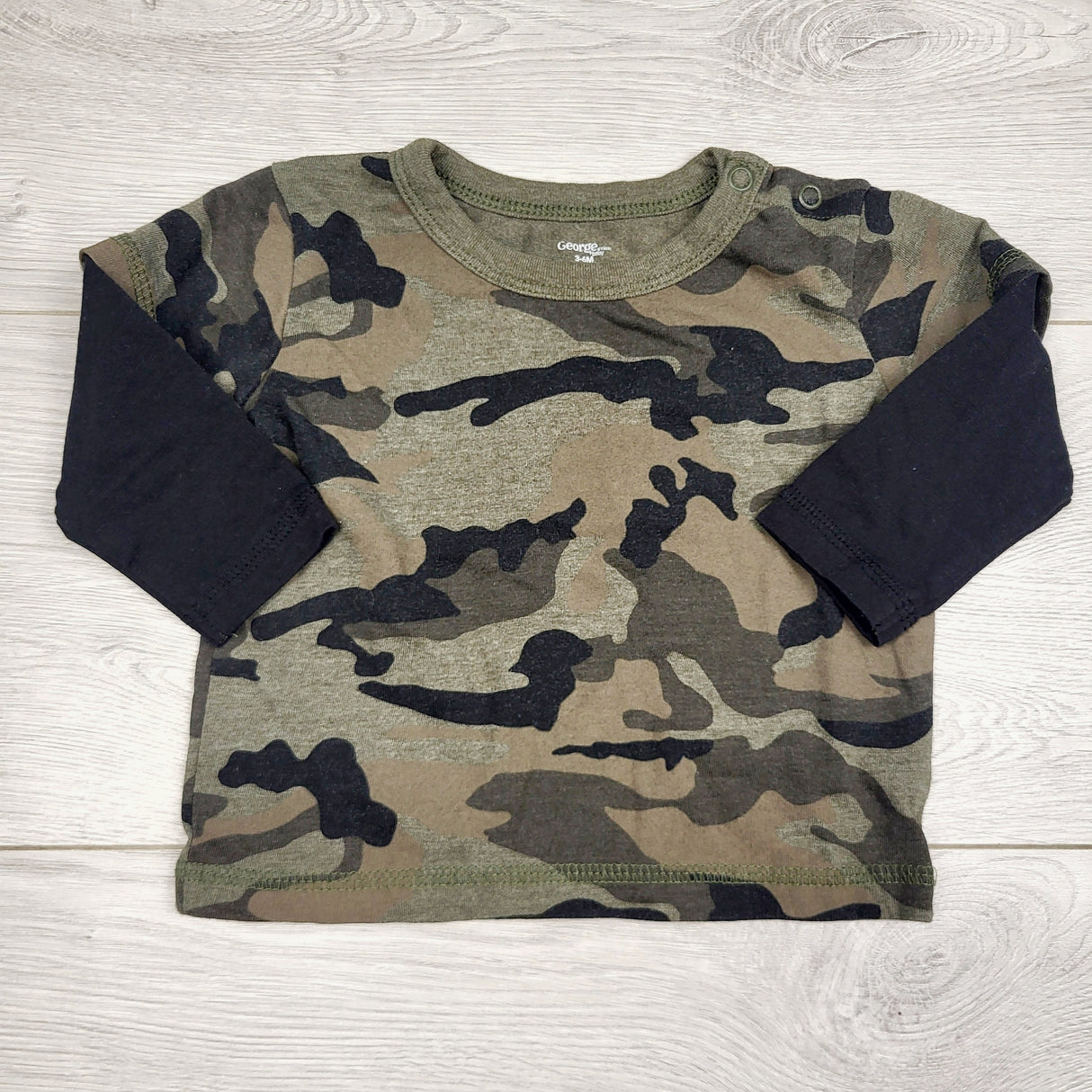 CCAM3 - George camouflage fooler shirt. Size 3-6 months