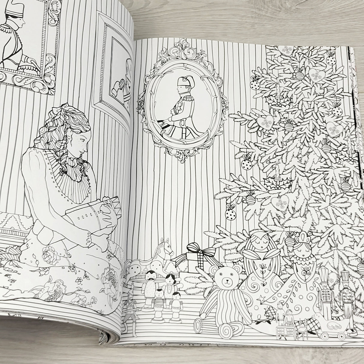 KDLV1 - NEW - The Nutcracker Colouring Book