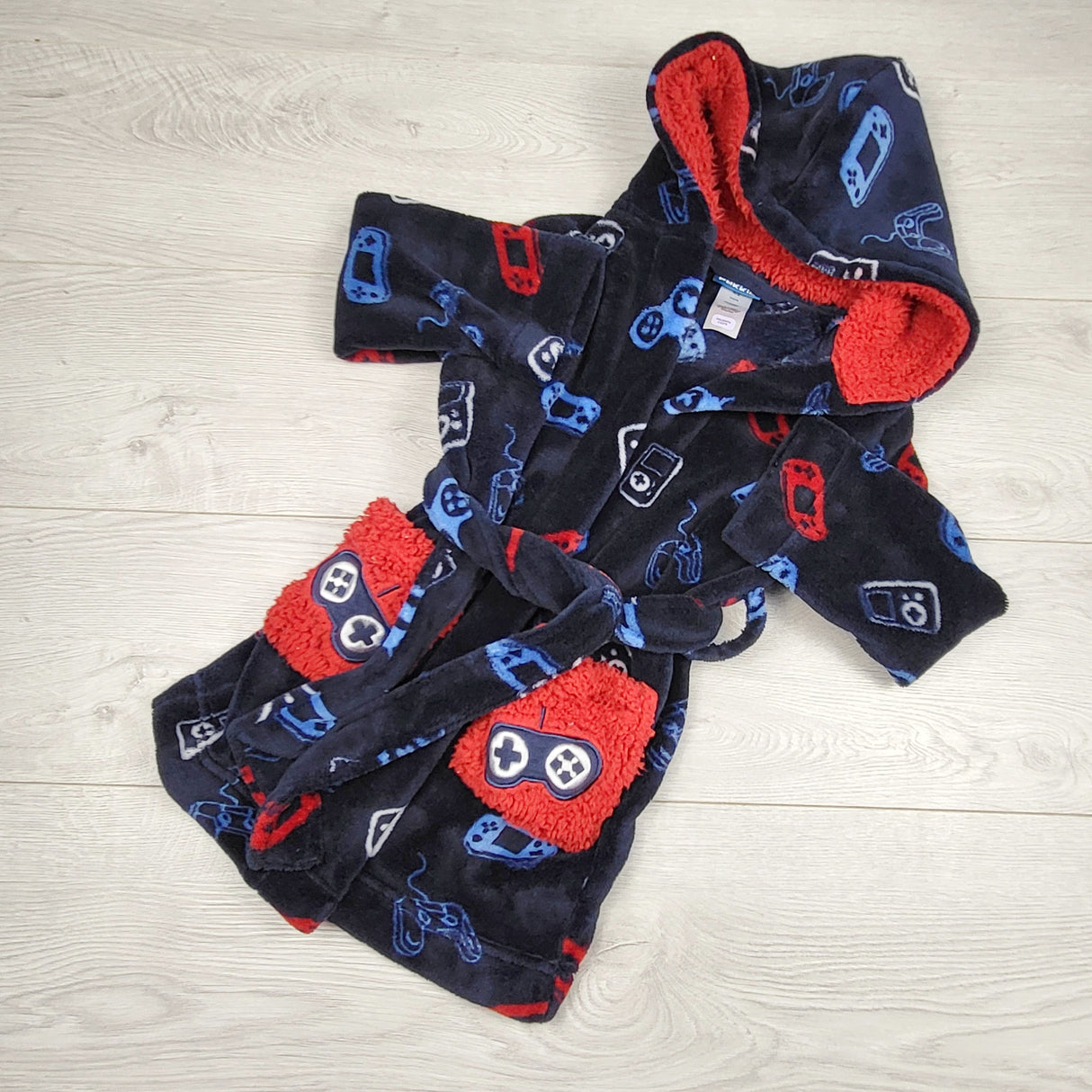 PS3 - Pekkle blue and red plush hooded gamer themed robe. Size 4/5T