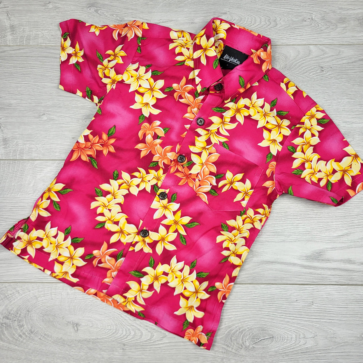 SPLT2 - Kai Veikau pink Hawaiian print button down shirt. Size 4T