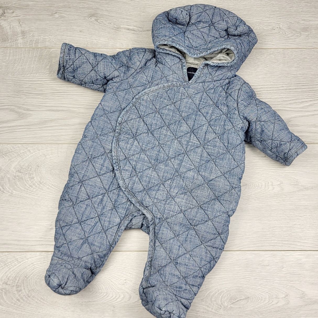 CCAM5 - Gap chambray quilted bunting suit with jersey lining. Size 0-3 months