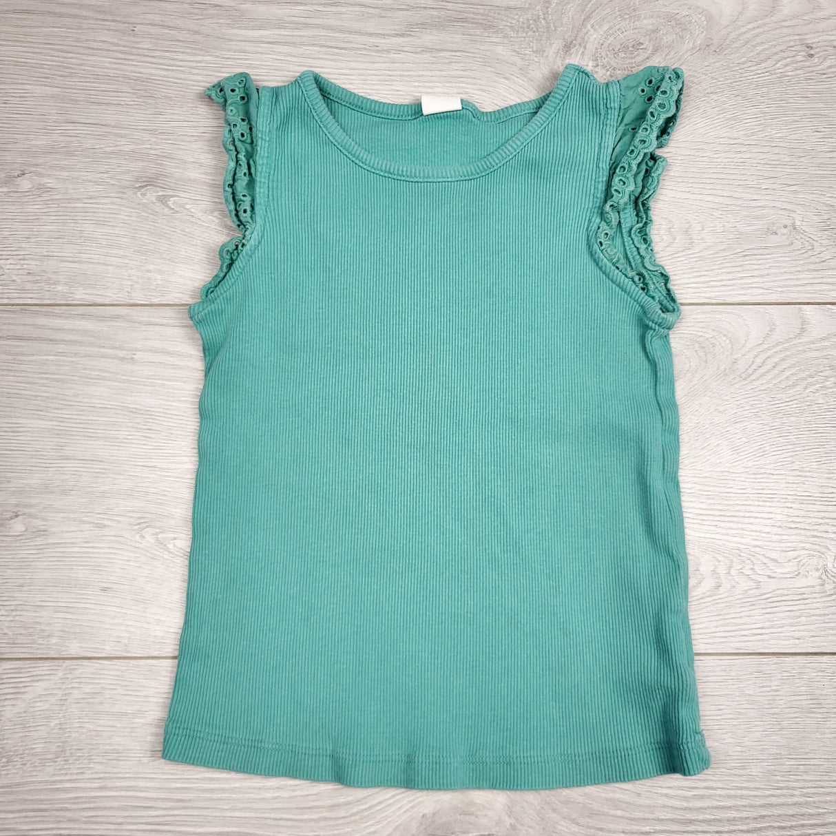 LHEP2 - Gap teal ribbed tank top with eyelet sleeves. Size 5T