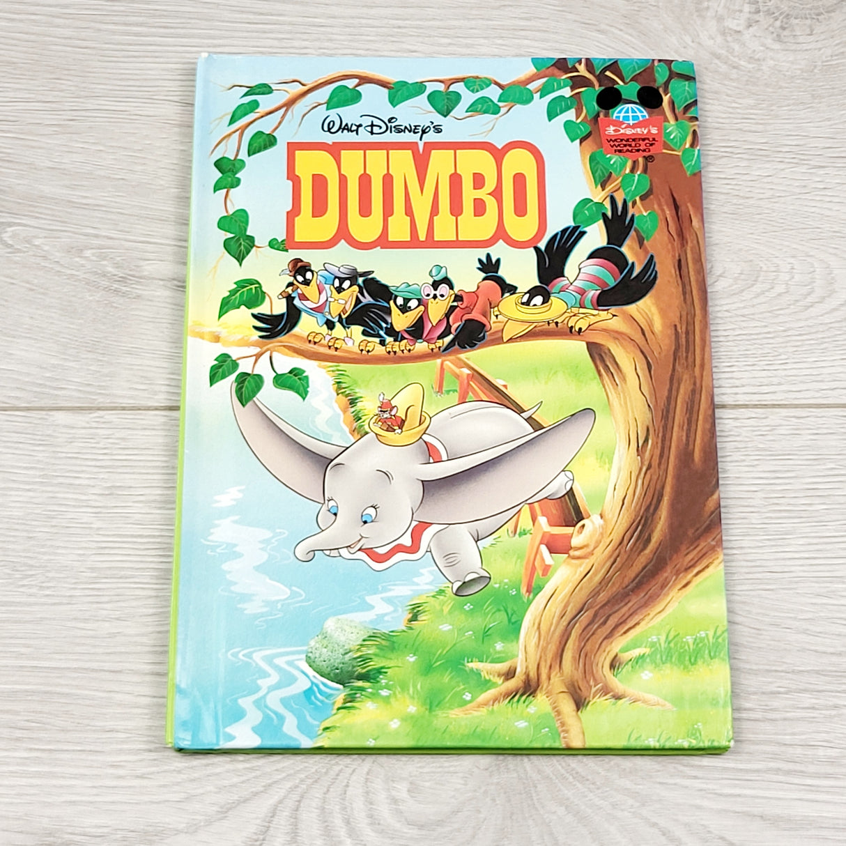 LHEP3 - Dumbo. Hardcover book