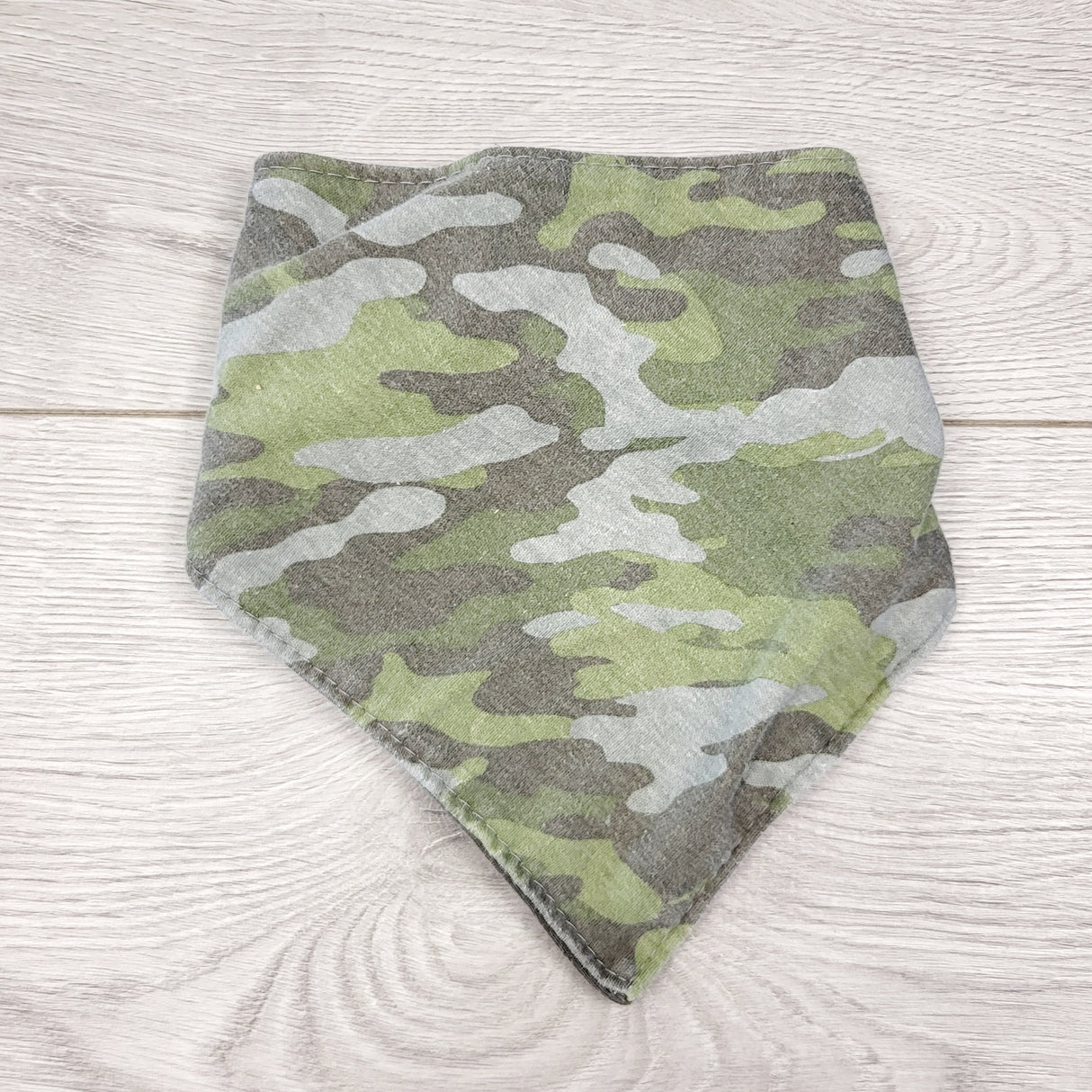 CCAM6 - Camouflage bib