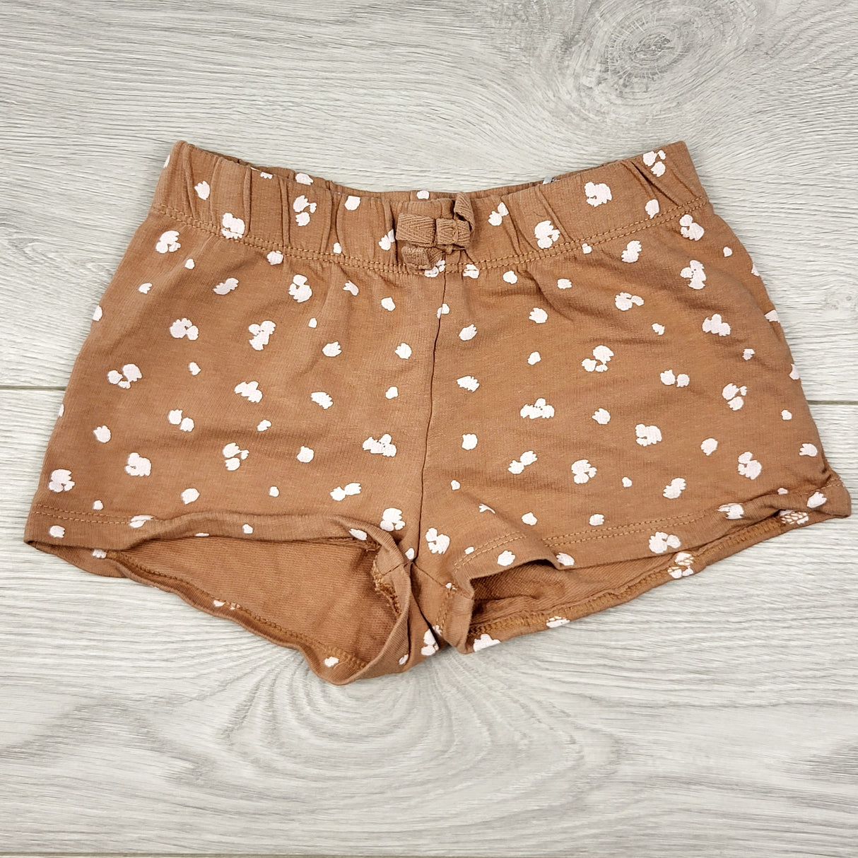 DSS1 - H and M tan and pink cotton shorts. Size 2/3T