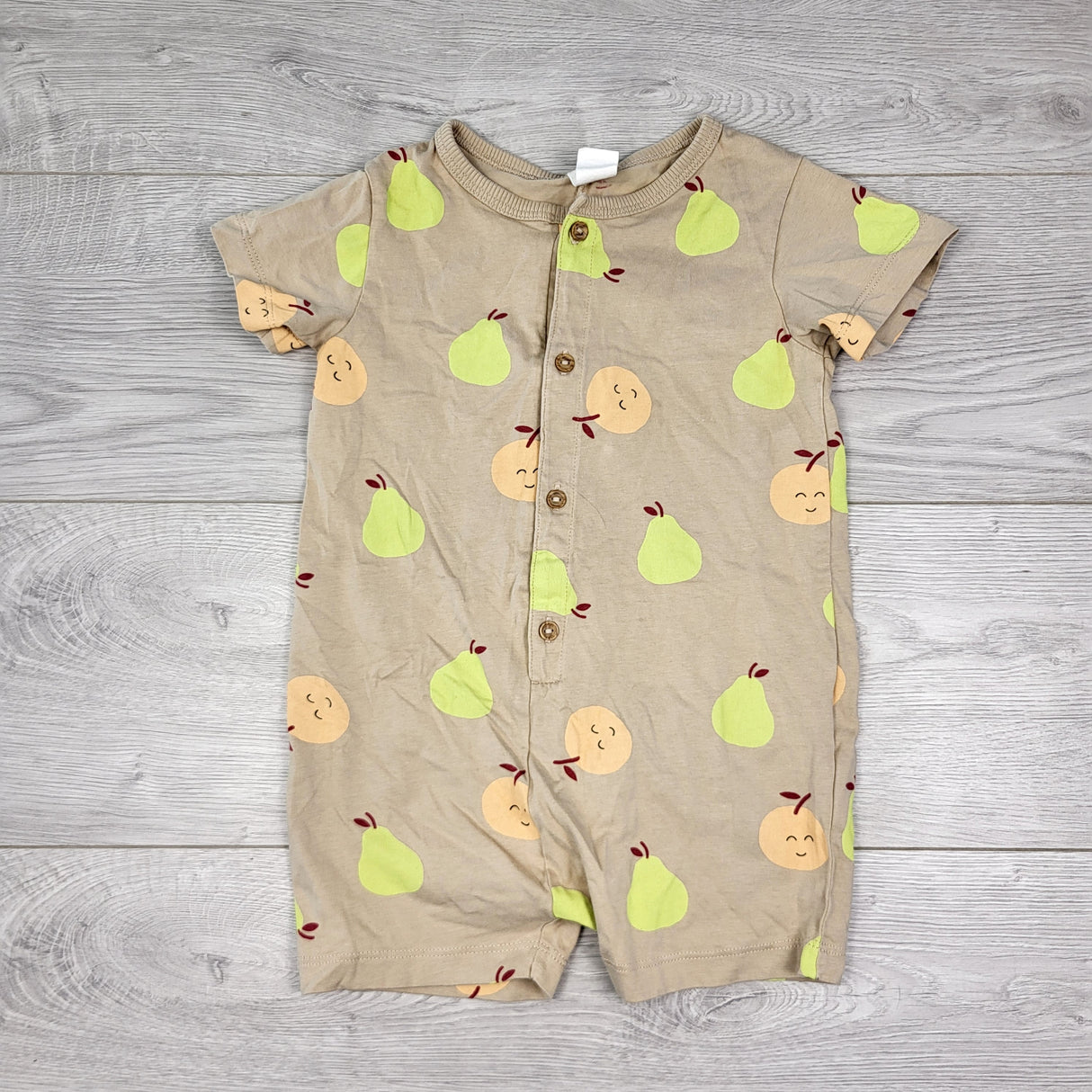 PRCH1 - H and M beige cotton romper with fruit. Size 12-18 months