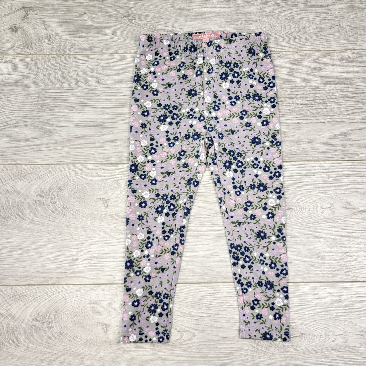 CTWN3 - BCBG grey floral print leggings. Size 2T