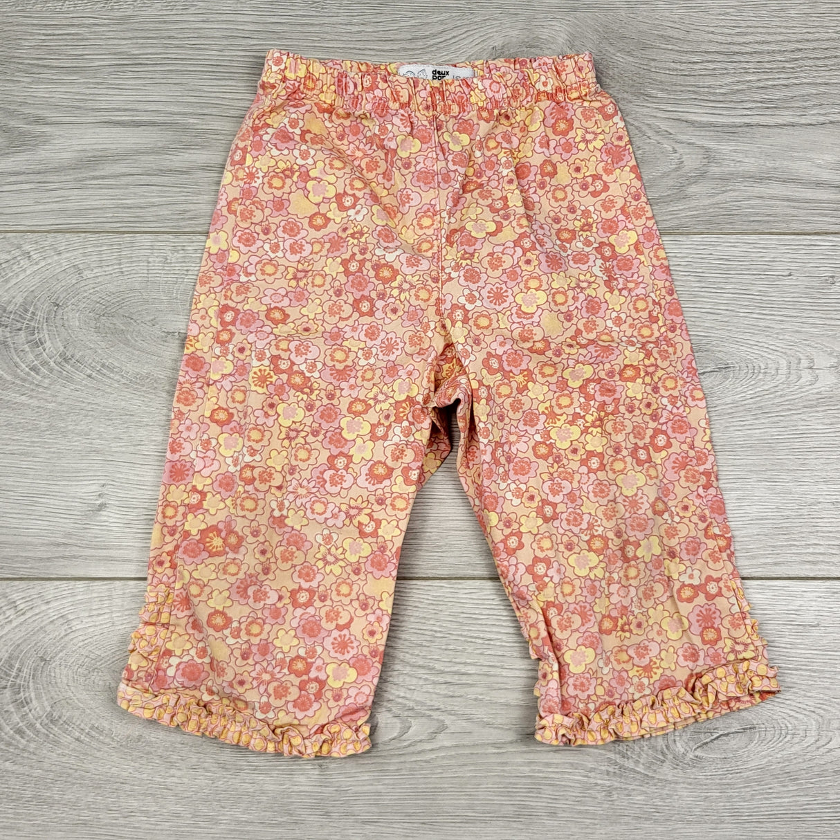 CTWN3 - Deux Par Deux floral print pants. Size 18 months 🍁