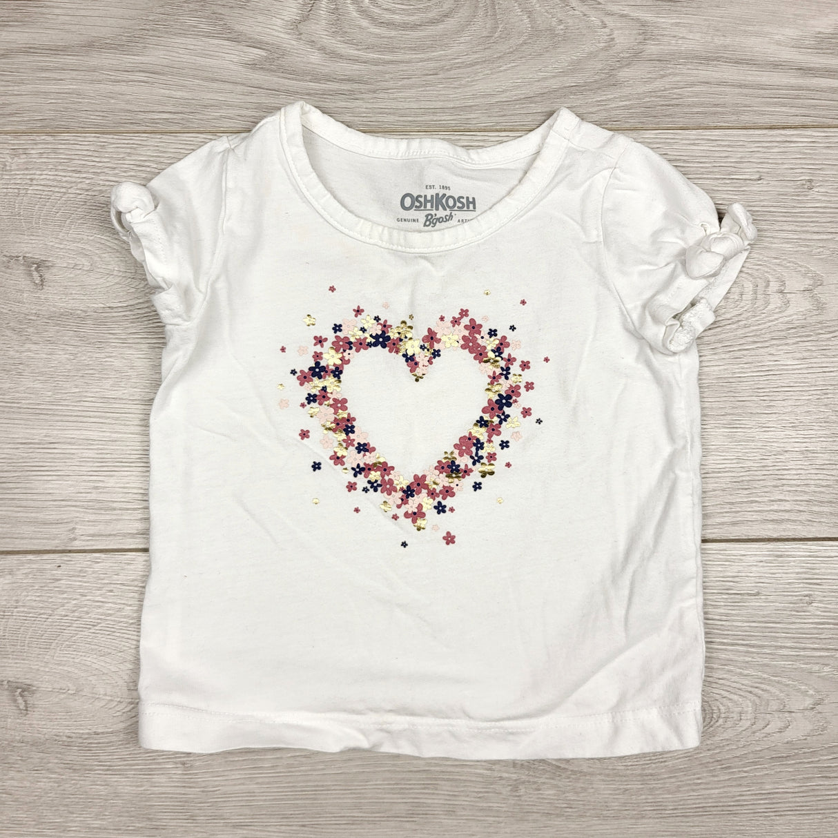 MRSH1 - Oshkosh white t-shirt with flower heart. Size 9 months