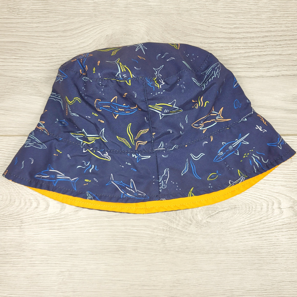 MRSH1 - Navy patterned reversible bucket hat. Approx 12-24 months