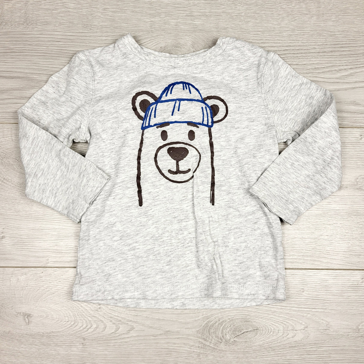 MRSH1 - George grey long sleeved top with bear. Size 2T