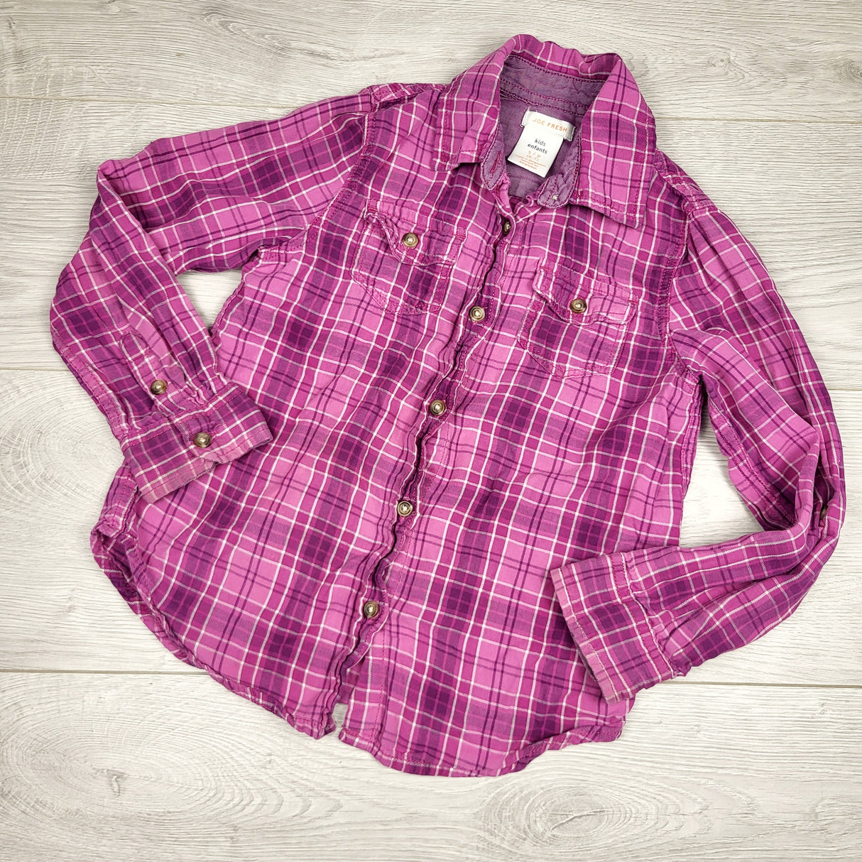 AWAT1 - Joe purple and pink plaid button down shirt. Size 6/7 🍁