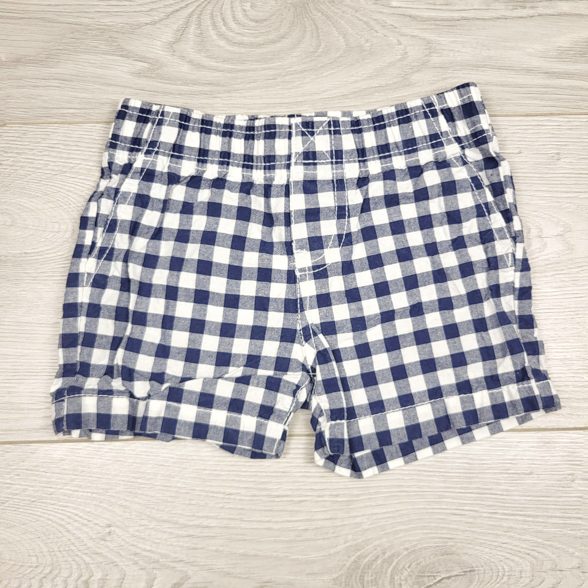 PRCH2 - Carters navy checked shorts. Size 9 months