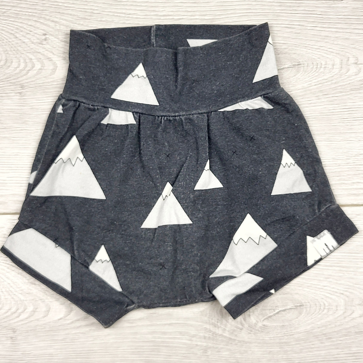 PRCH2 - Grey handmade shorts with mountains. Size 3-6 months