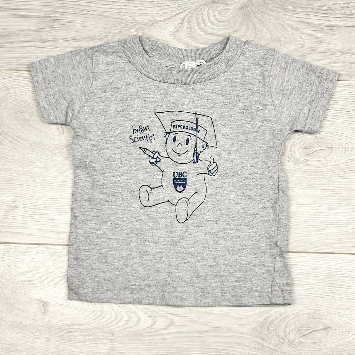 PRCH22 - Grey UBC "infant Scientist" t-shirt. Size 6 months 🍁