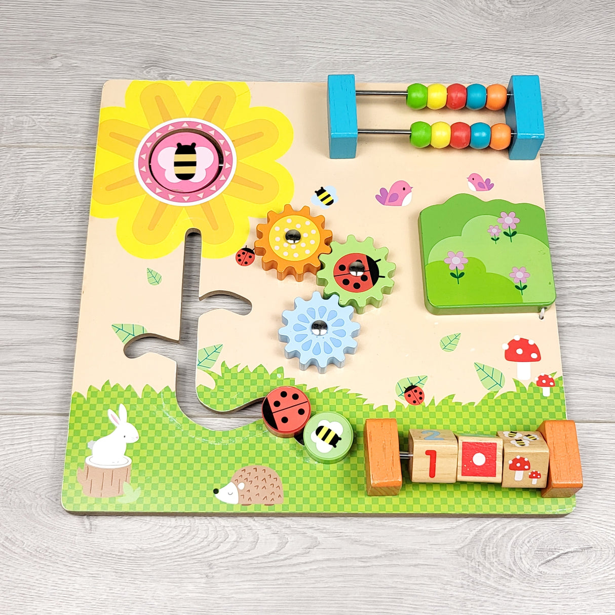 MRSH4 - Spark 6-in-1 Wooden Activity board. Local pick up or delivery only