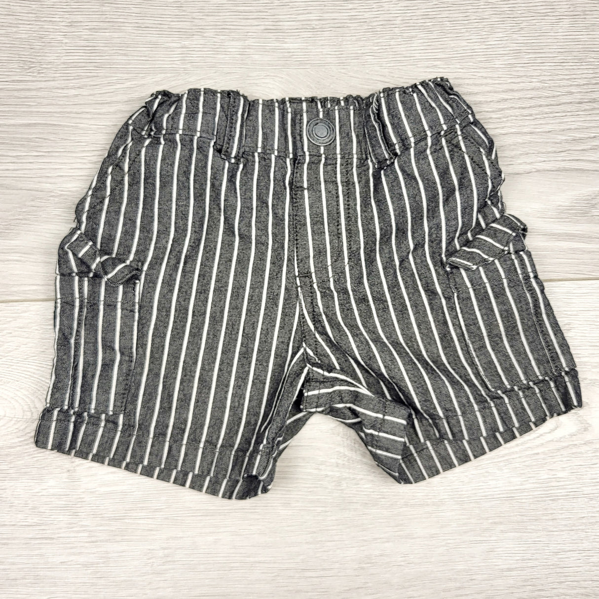 ADMX1 - Garanimals grey striped cargo shorts. Size 12 months