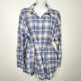 RBEN4 - Gap plaid maternity top with tie. Size large