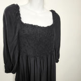 RBEN4 - Gap black squareneck flocked maternity dress. Size large