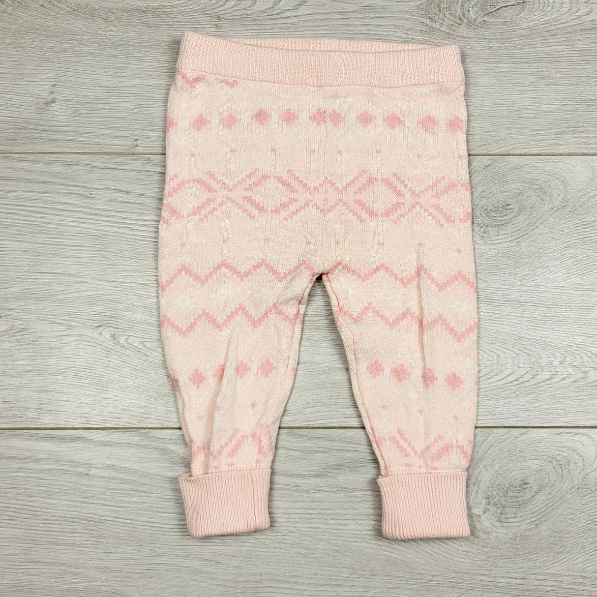 BBIN12 - Joe pink patterned knit leggings. Size 3-6 months 🍁