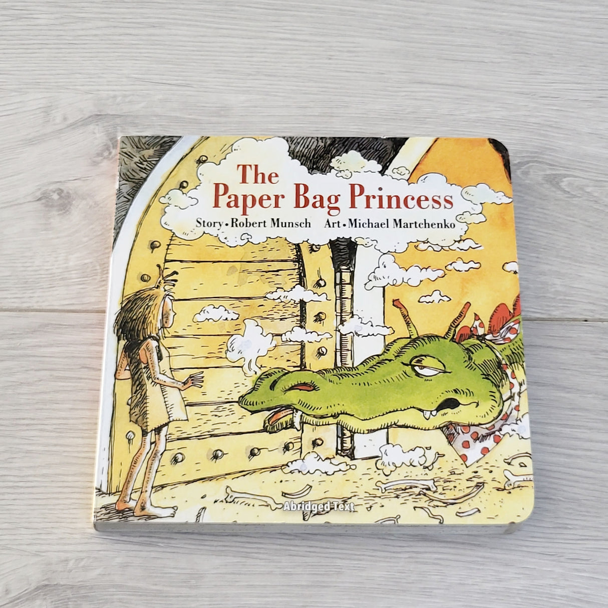 TBOW1 - The Paper Bag Princess. Board book