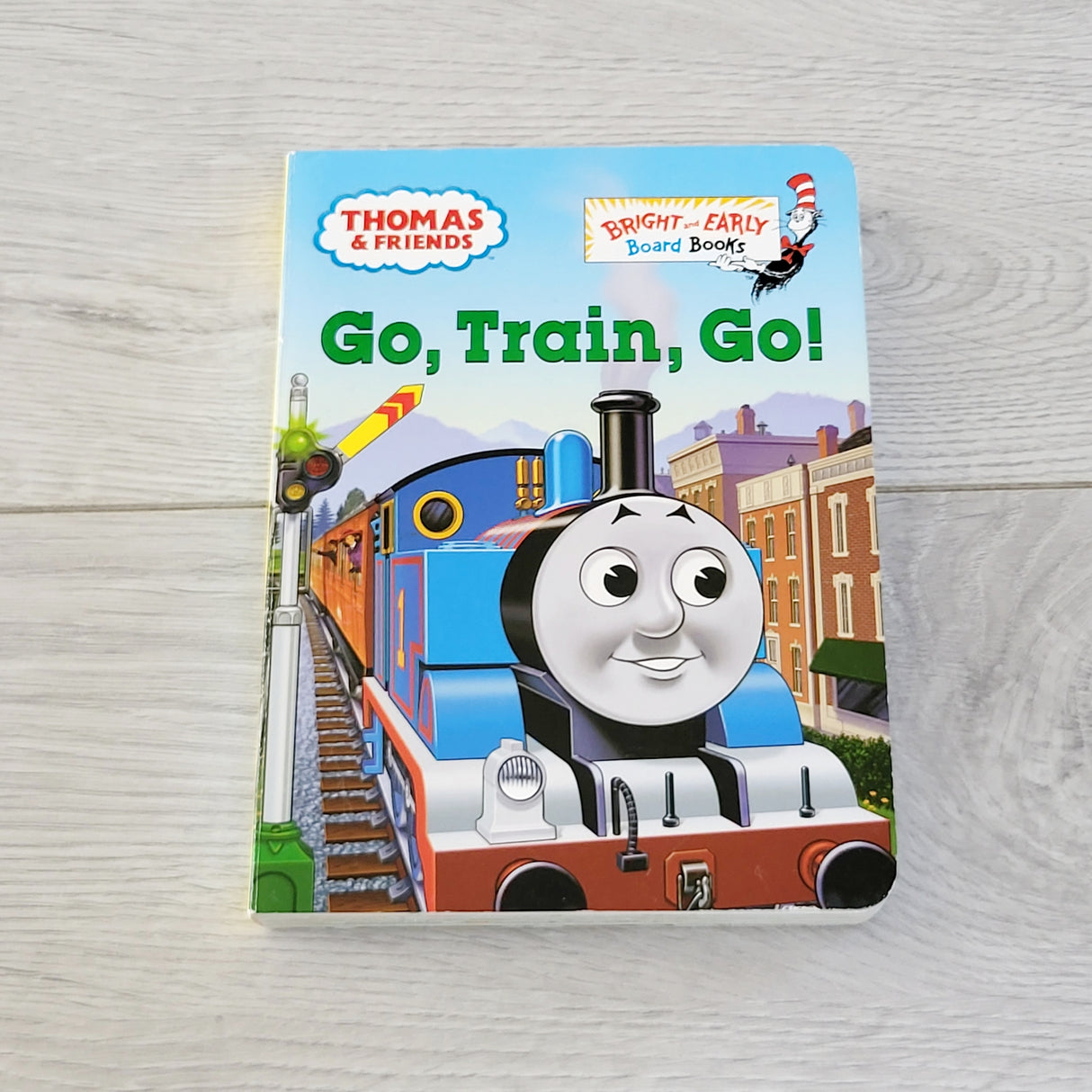 TBOW1 - Go Train Go. Board book