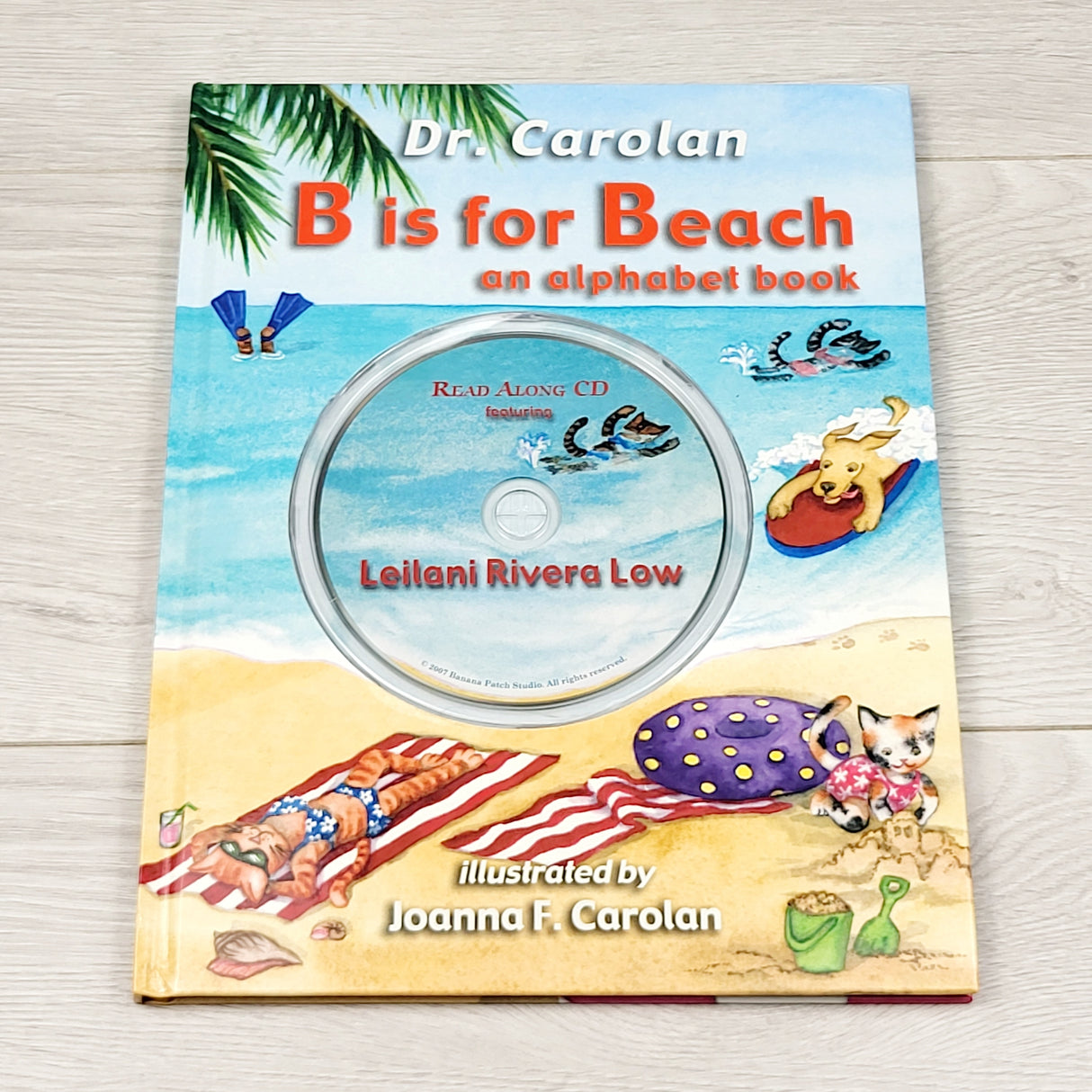 TBOW2 - B is For Beach: An Alphabet Book. Hardcover book with read along CD