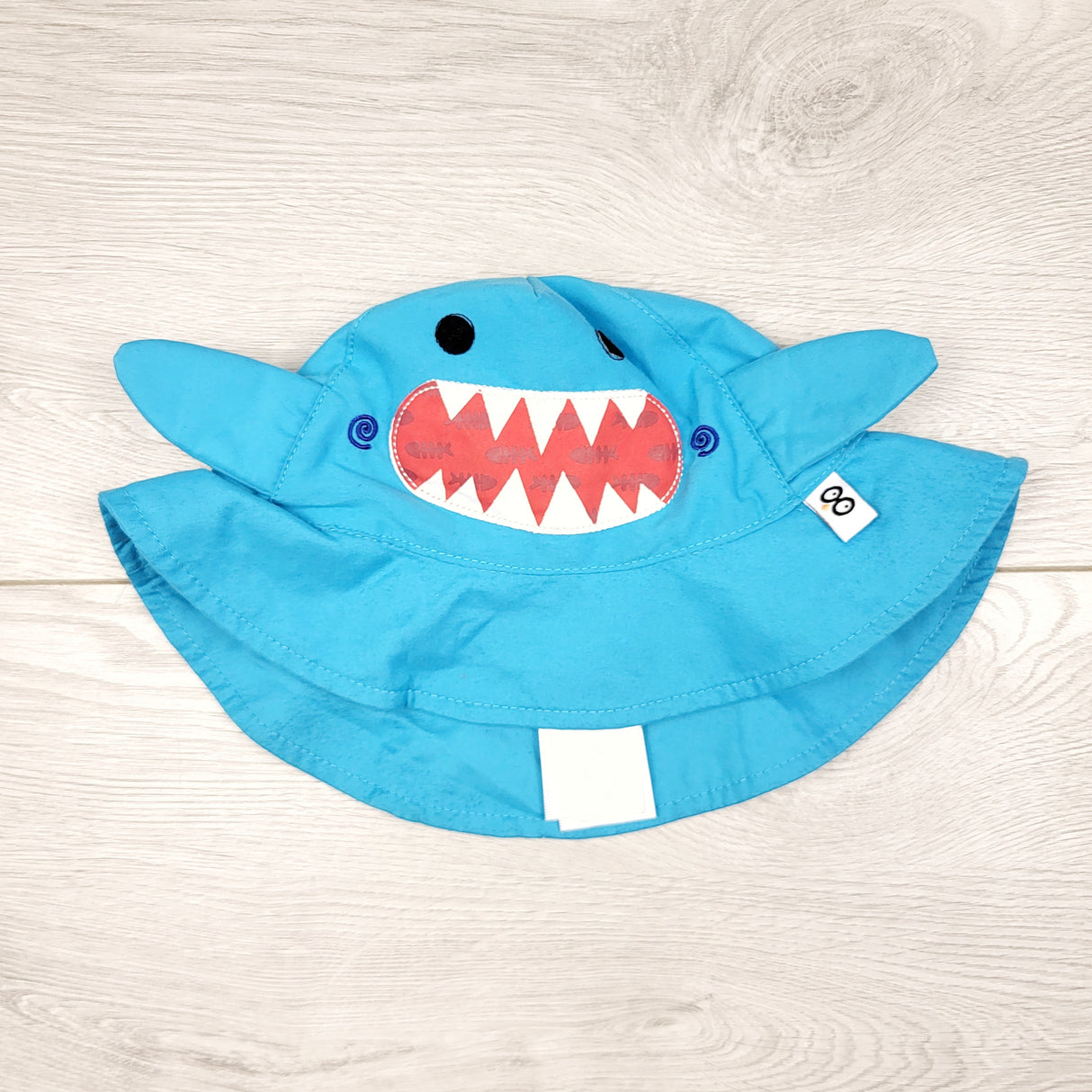 TBOW2 - Zoochini blue shark bucket hat. Size 3-6 months