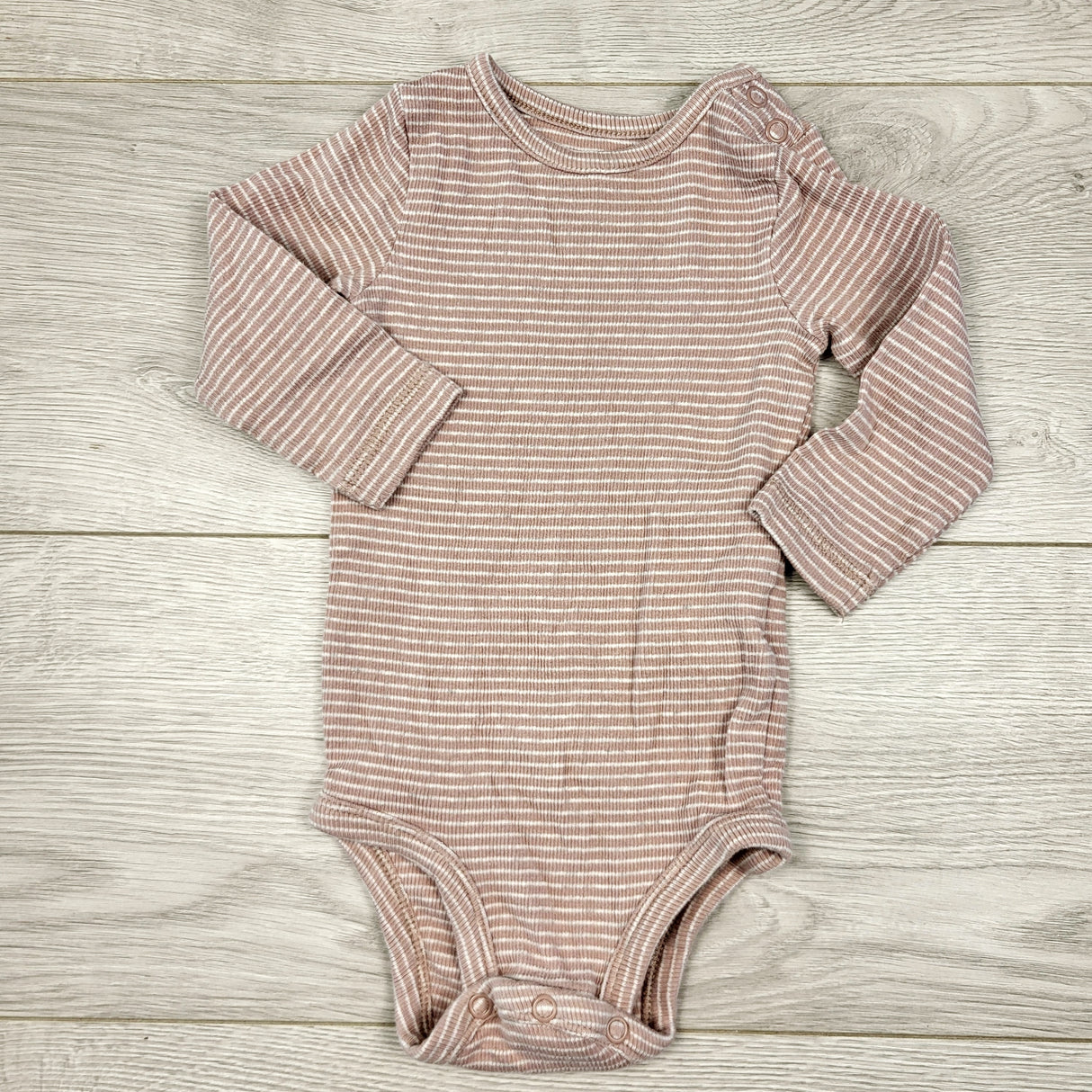 CAAC1 - Little Planet mauve striped ribbed bodysuit. Size 6 months