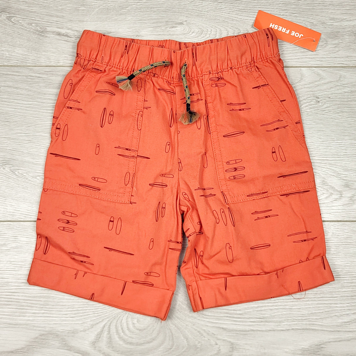 DMKY1 - NEW - Joe orange pull on twill shorts with surfboards. Size 3T 🍁