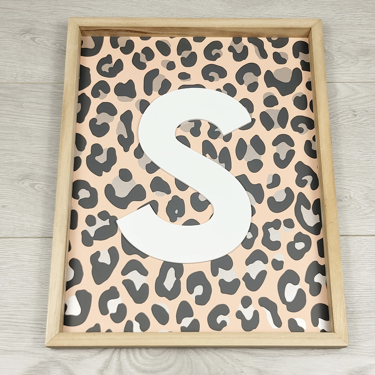 KTBL2 - Cheetah print wall hanging. LOCAL pick up or delivery only