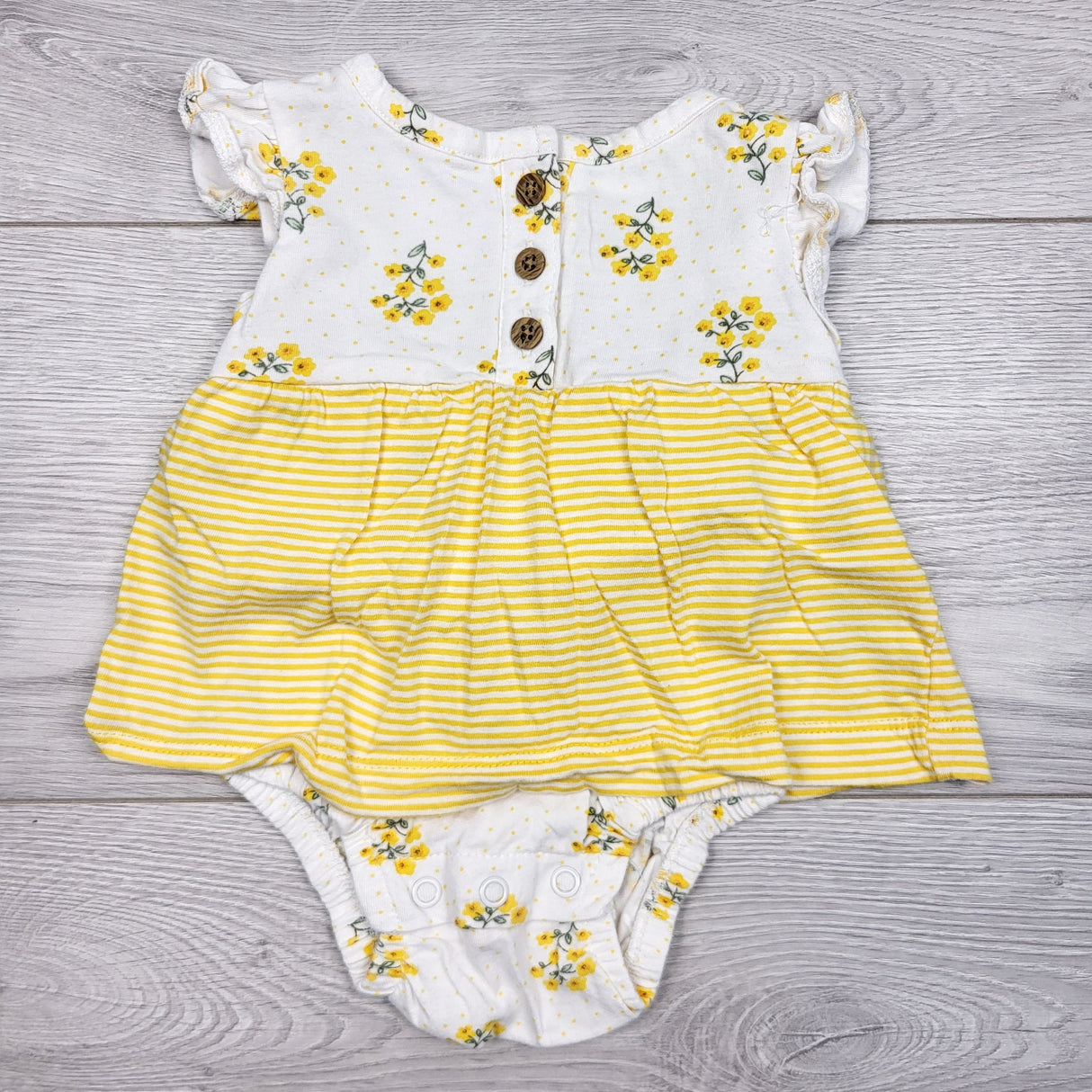 CAAC2 - Carters skirted floral print bodysuit with flowers and stripes. Size 3 months