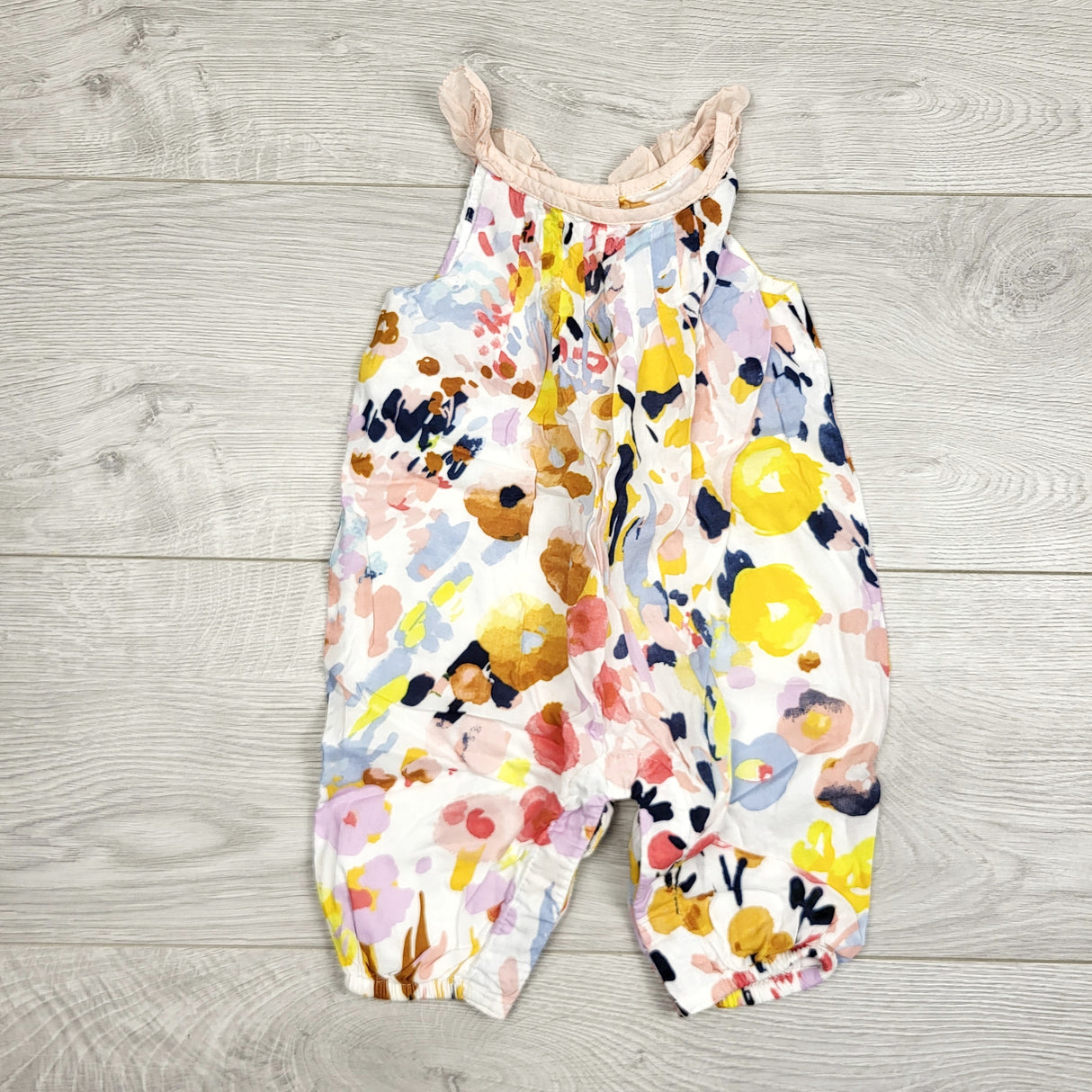 ECRS1 - Marks and Spencer white floral print tank style romper. Size 0-3 months
