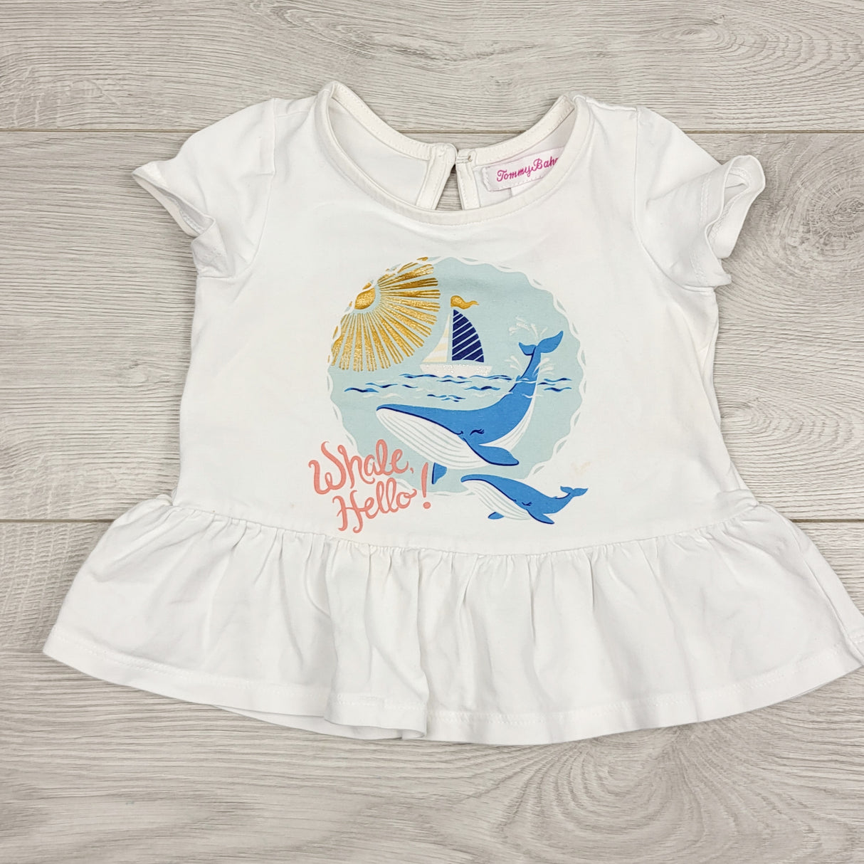 ECRS1 - Tommy Bahama white t-shirt with whale. Size 12 months