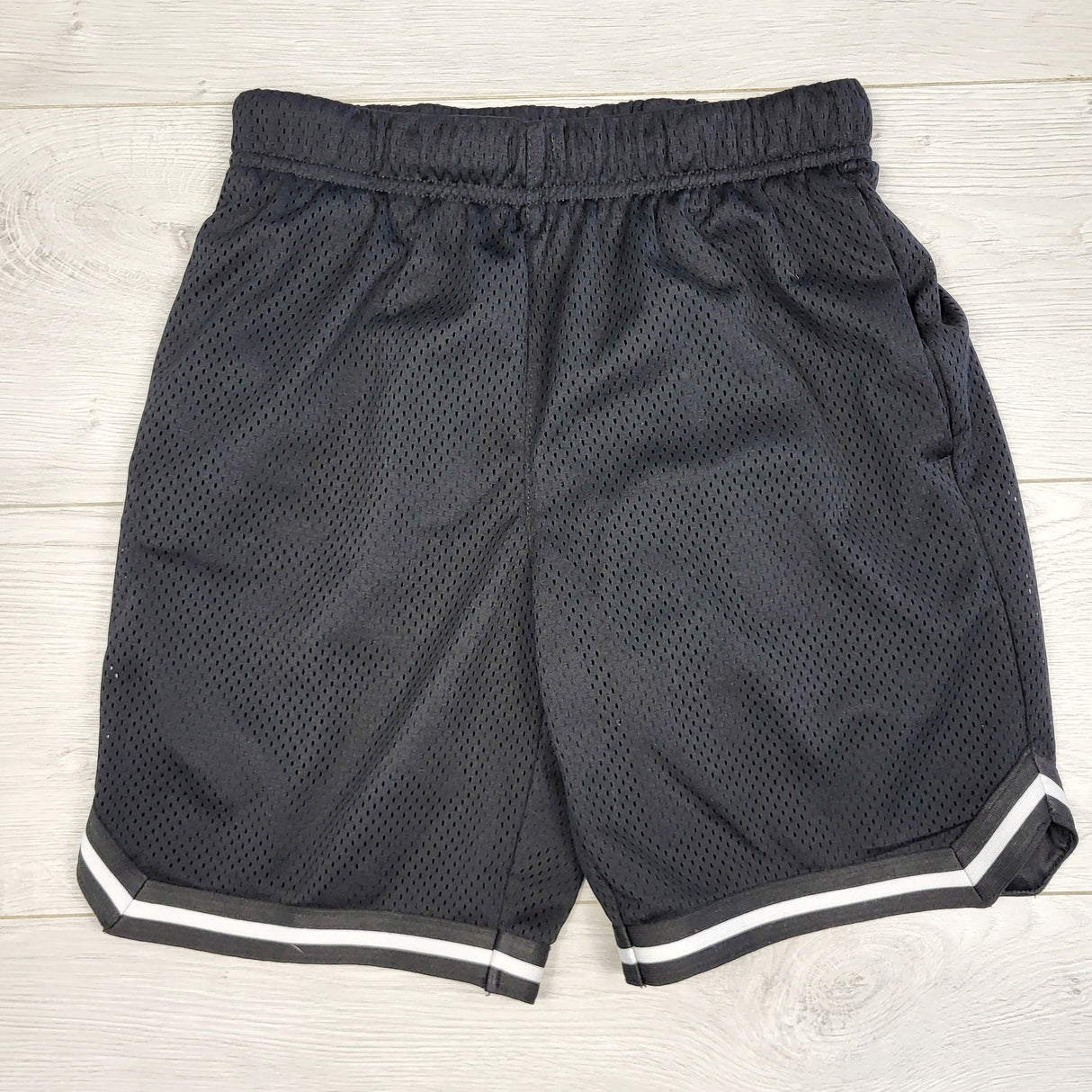 MFAIR2 - Black mesh soccer shorts. Size 8